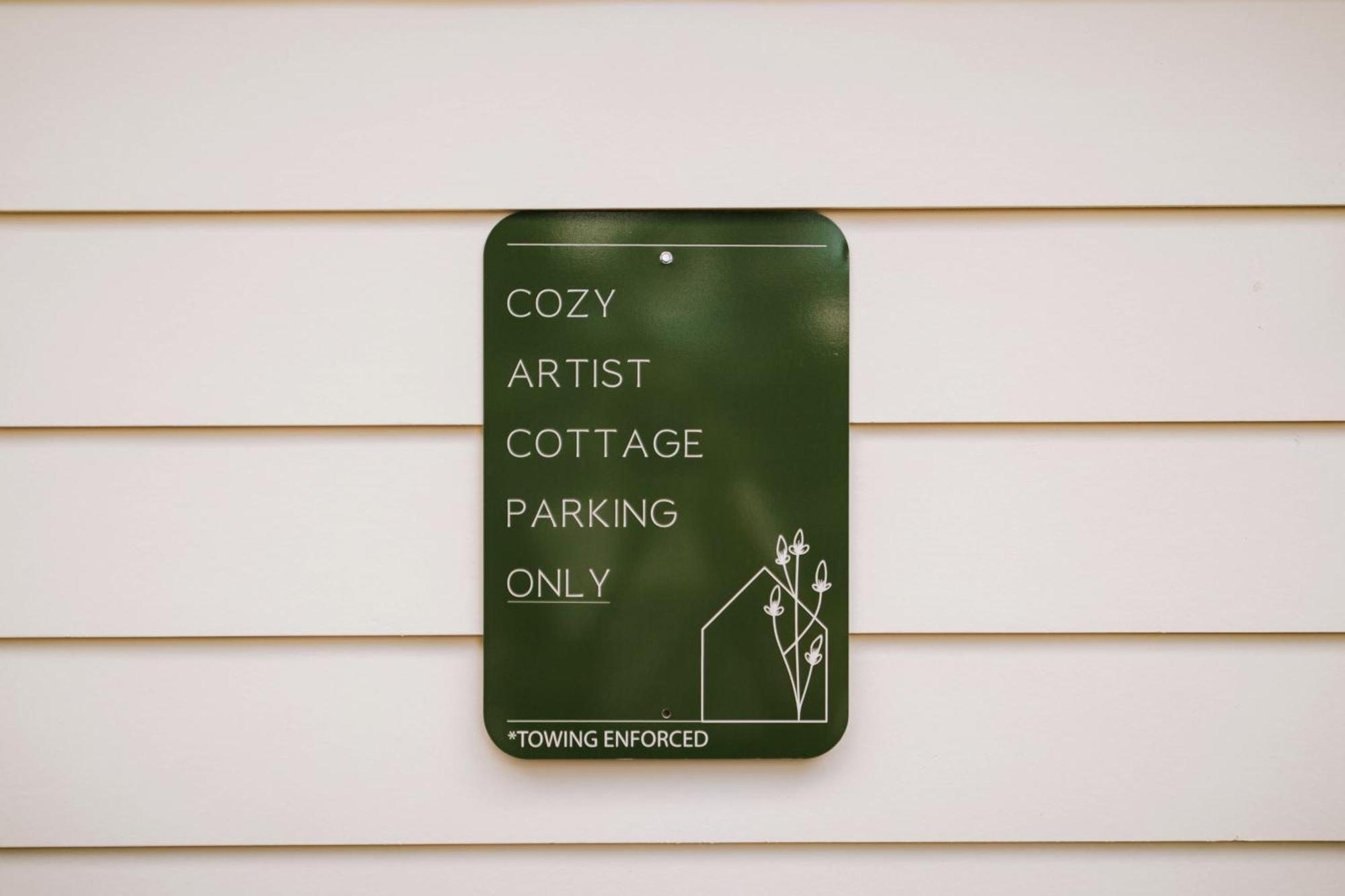 Cozy Cottage - Walk To Campus, Stadium, Downtown 阿森斯 外观 照片